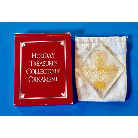 1997 Holiday Treasures Collectors’ Acrylic Lighted Candle Poinsettias Ornament - Picture 5 of 14